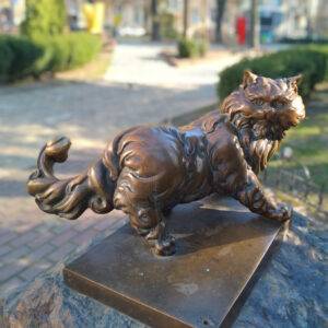 Cats of Zolotovoritsky Park